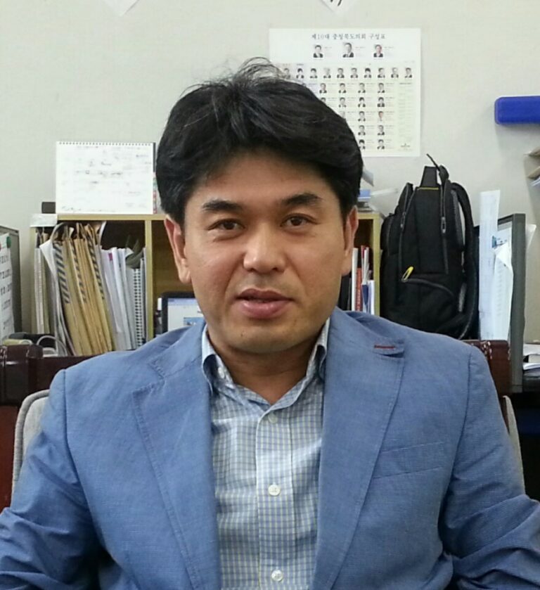 남인우